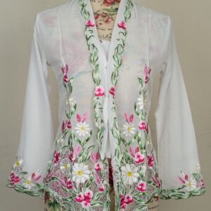 Welovekebaya Nyonya Kebaya (XS) - with buttons - NKBXSWHITE002