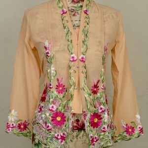 Welovekebaya Nyonya Kebaya (XS) - with buttons - NKBXSPEACH001