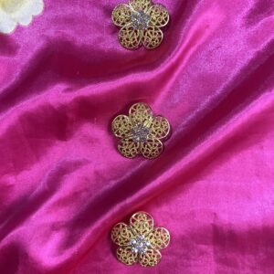 welovekebaya Gold Medium Brooch 26 -  KMBG026