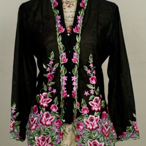 welovekebaya Nyonya Kebaya (L) - With buttons - NKBLBlack002