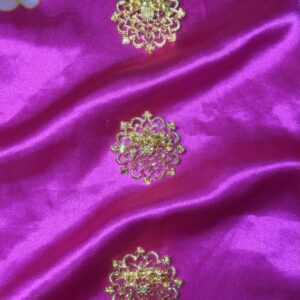welovekebaya Gold Medium Brooch 12 -  KMBG012