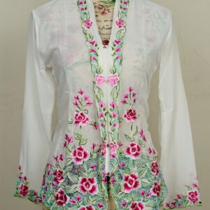 Nyonya Kebaya (S) - with buttons - NKBSWHITE002