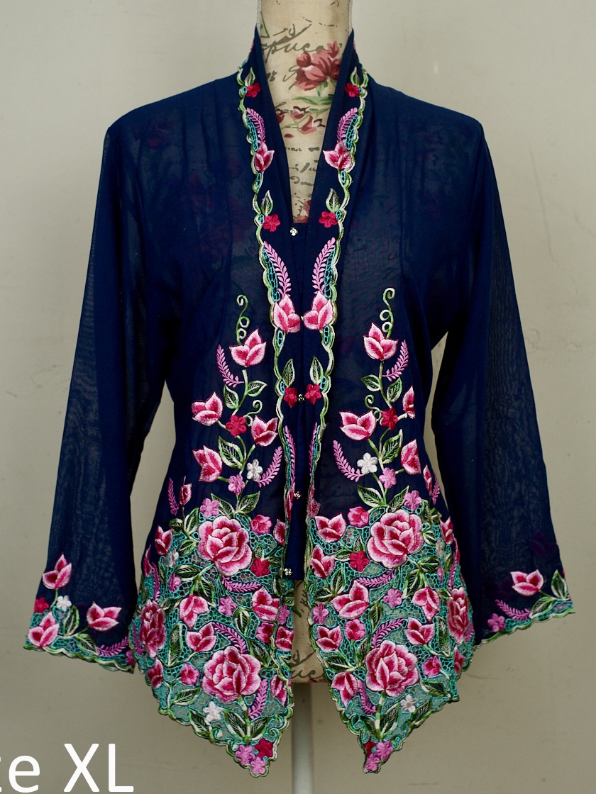 Size XL 7061